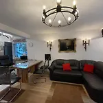 Am Roten Tor Apartment *