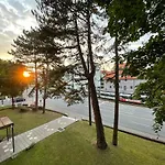 Apartment Am Roten Tor