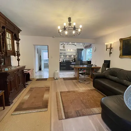 Apartment Am Roten Tor *