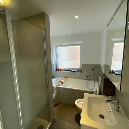 Am Roten Tor Apartment *