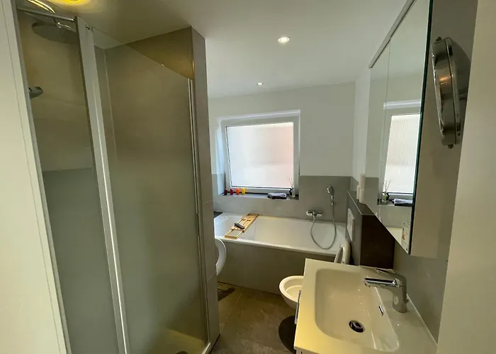 Am Roten Tor Apartment *