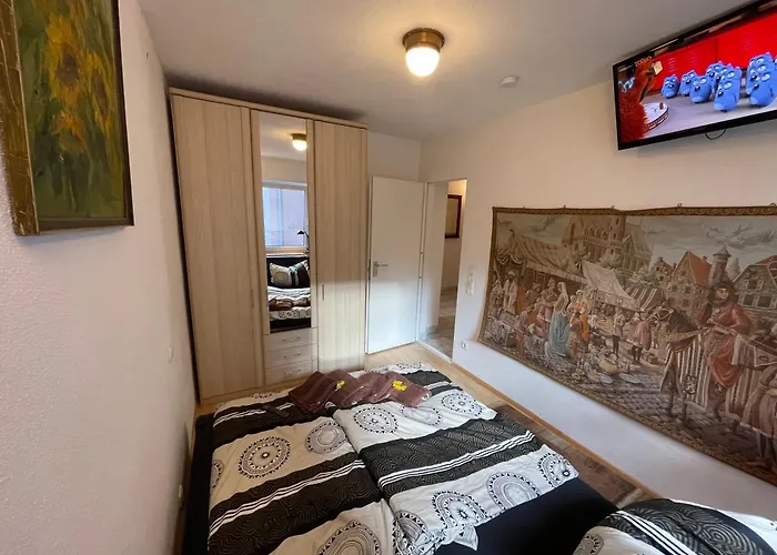Am Roten Tor Apartment Augsburg