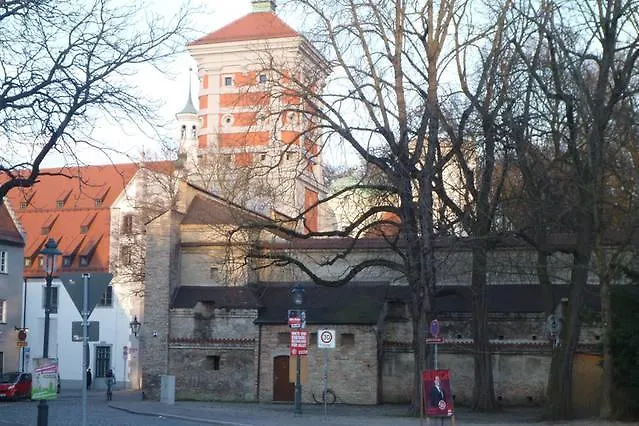 Am Roten Tor Apartment *